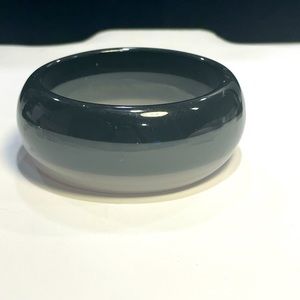 VNTG BLACK GREAT TONE BRACELET